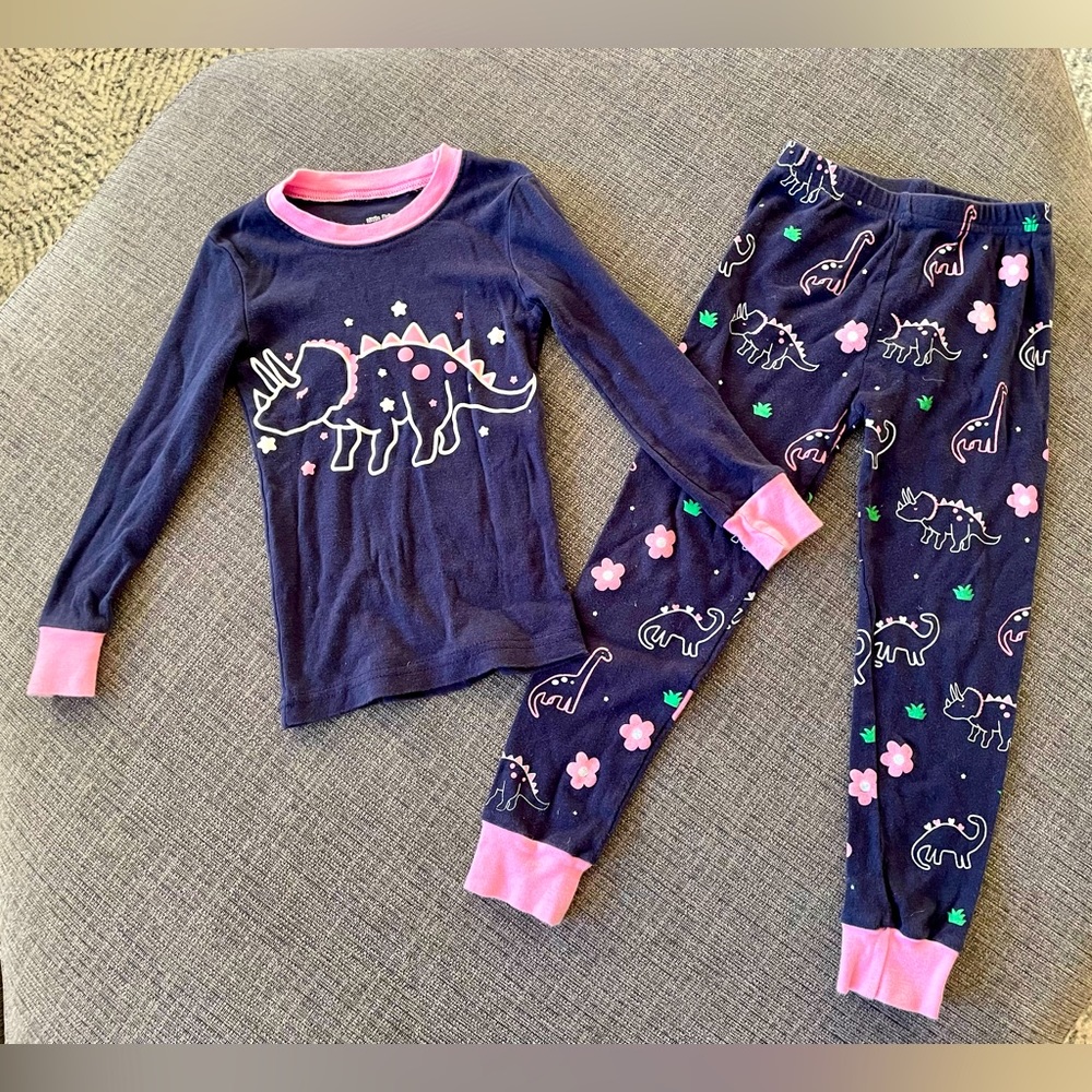 3-4 T Dinosaur Pajamas girl